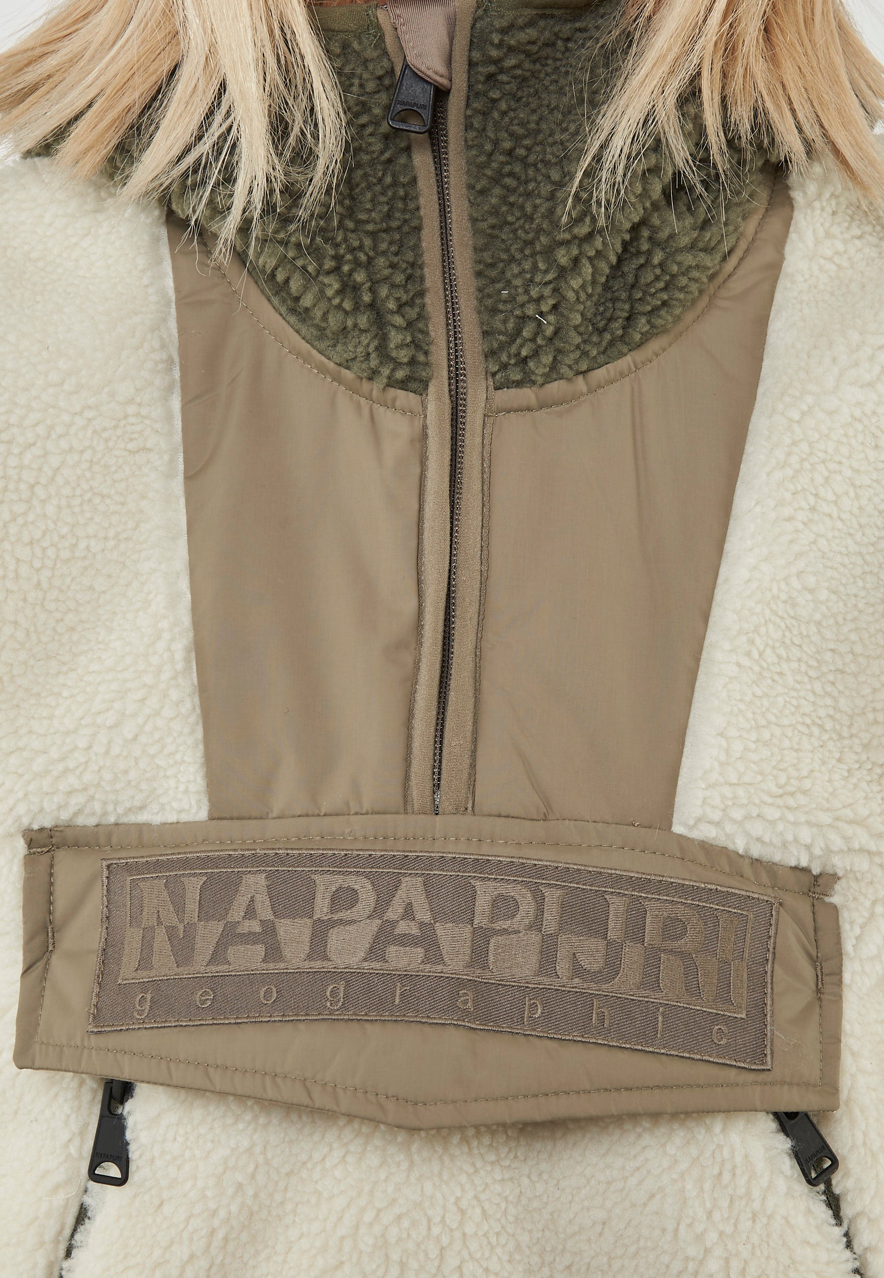 Felpa In Pile Con Cappuccio e Zip Seline