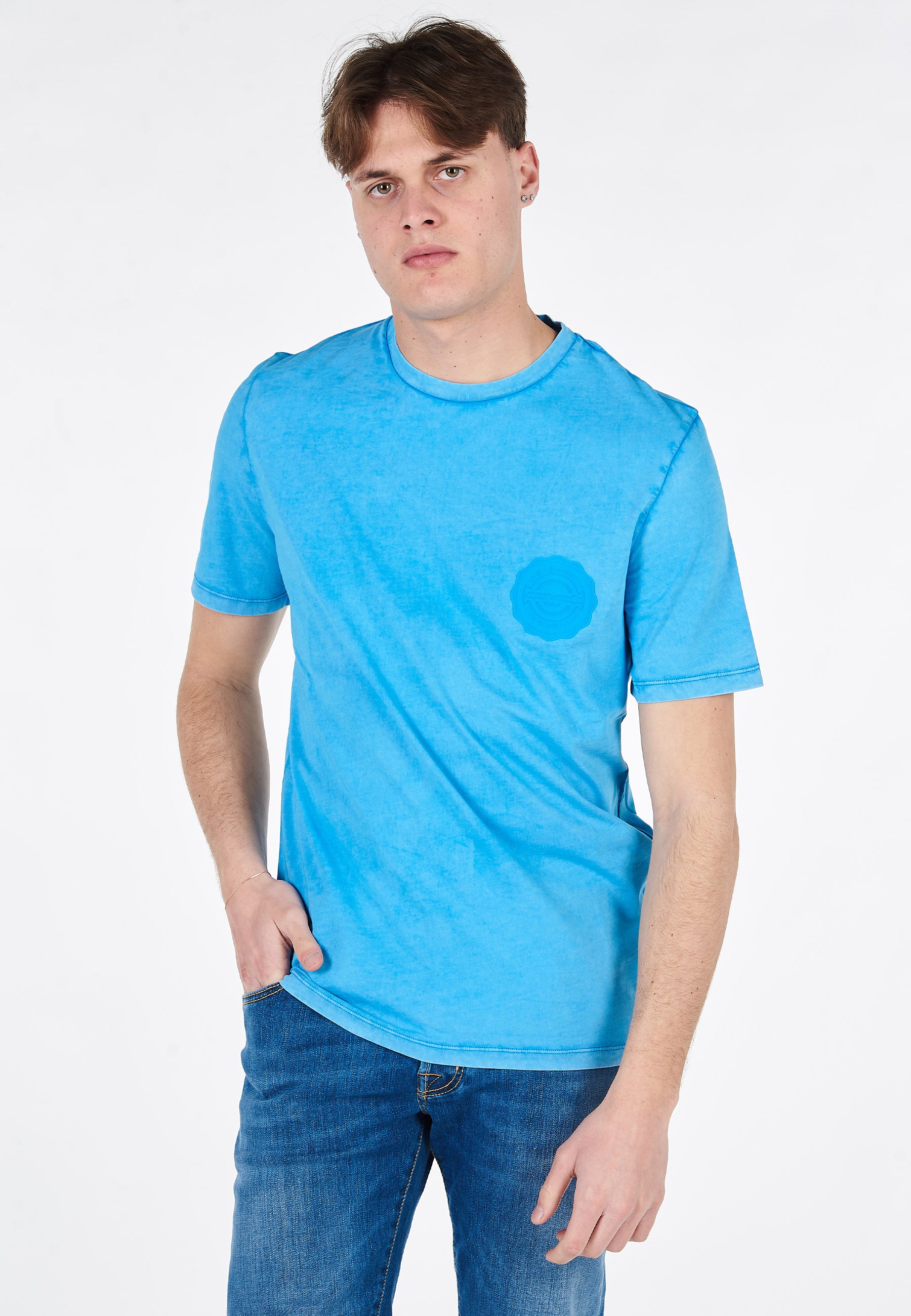 T-Shirt In jersey di Cotone Tinta In Capo