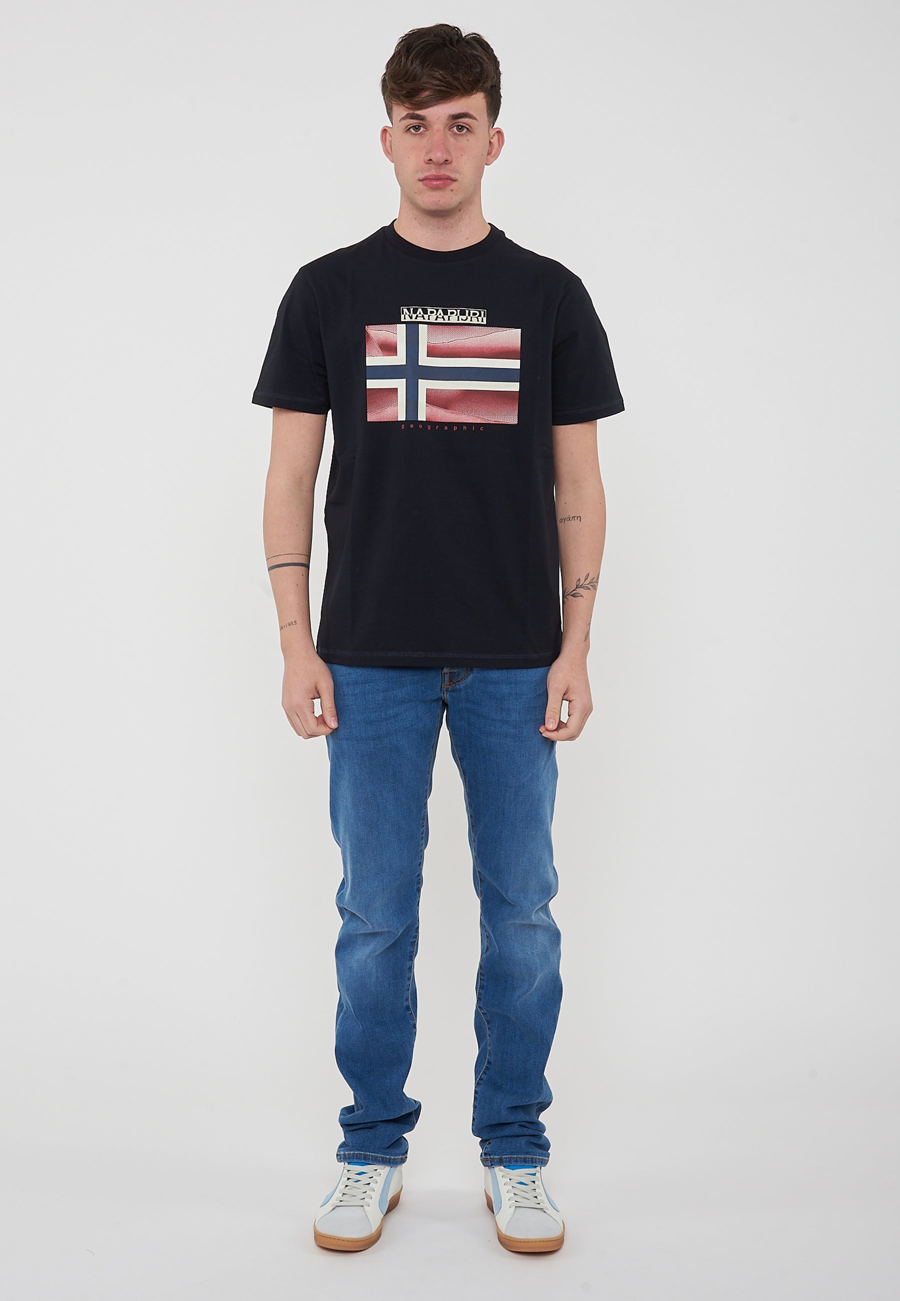 T-Shirt a Maniche Corte Lari Black Beauty