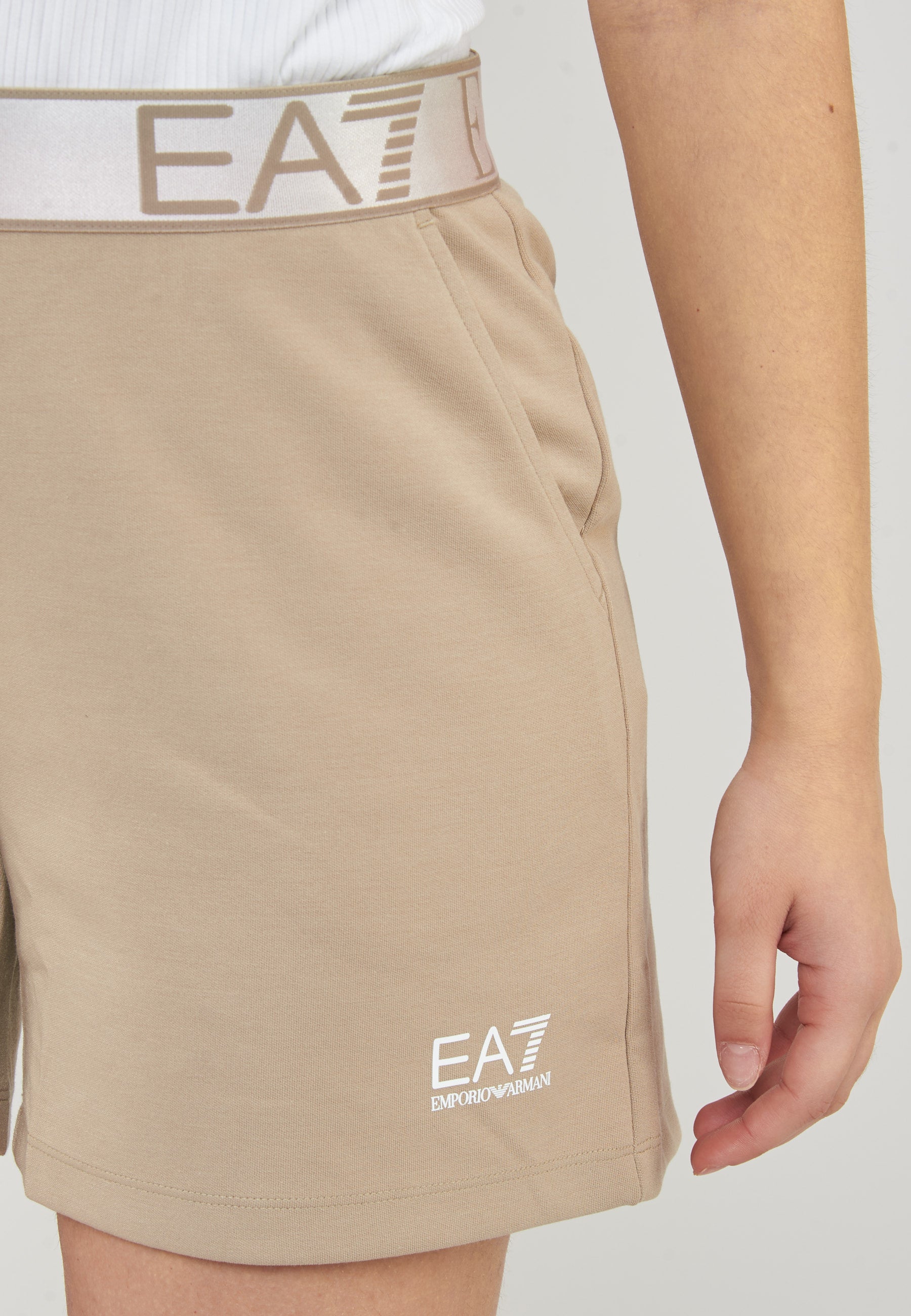 Shorts in tessuto tecnico Natural VENTUS7 ASV Dynamic Aluminium<BR/>