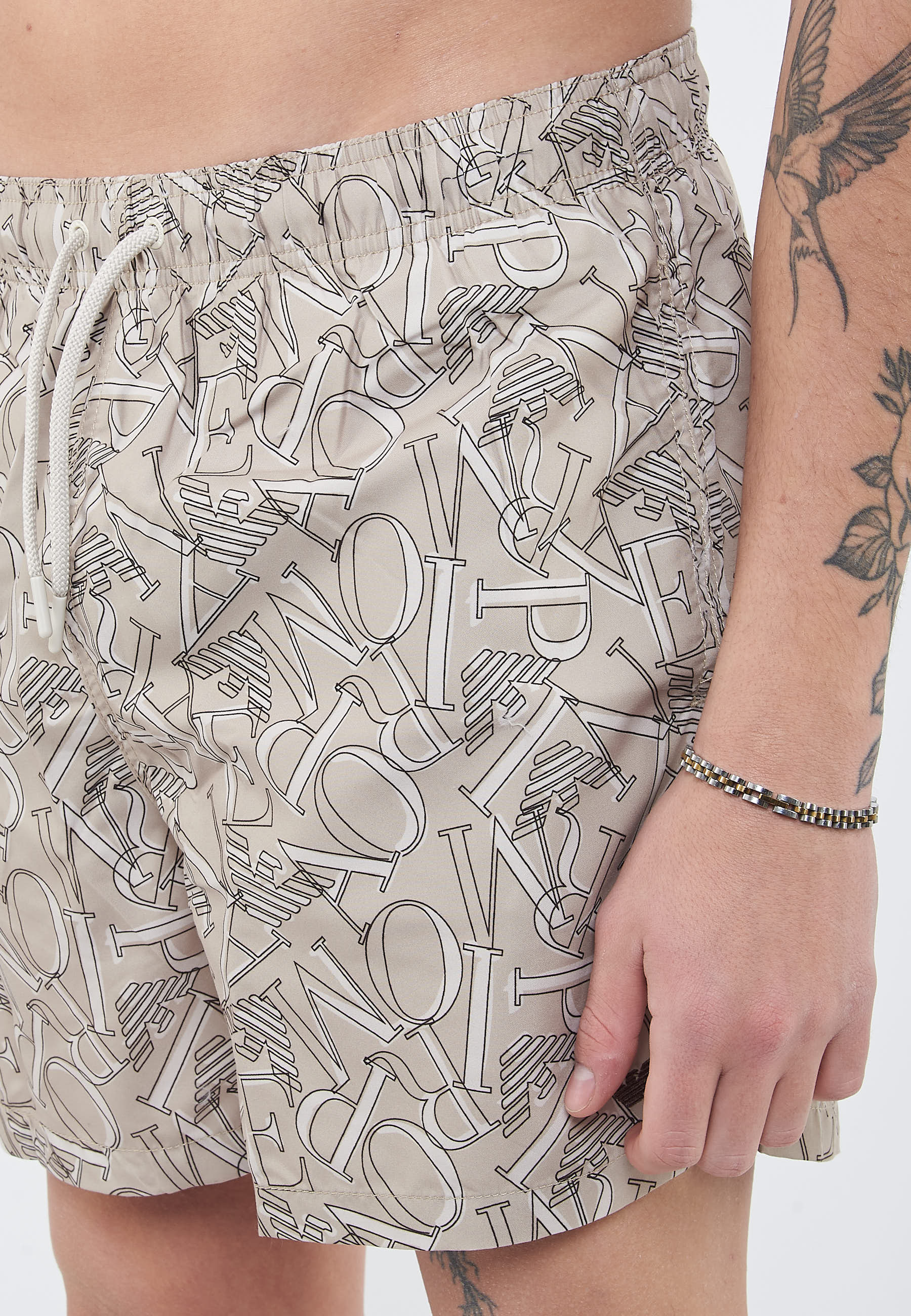 Costume shorts logo all over ASV