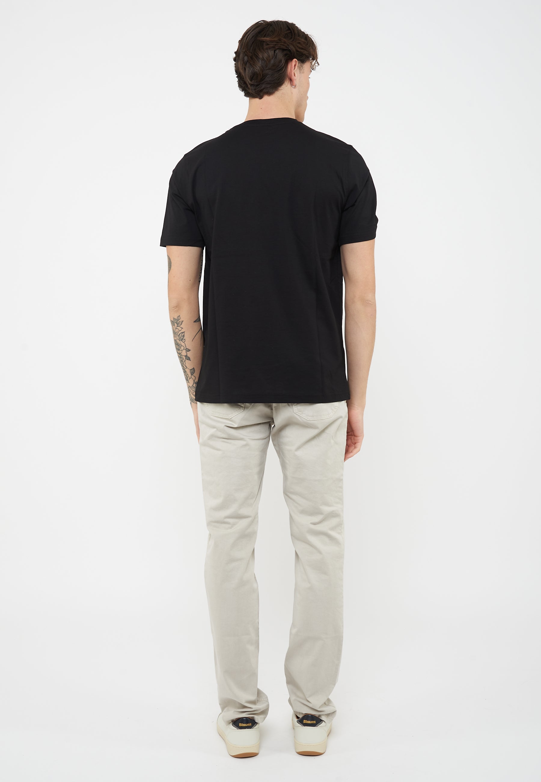 Pierce T-shirt Black