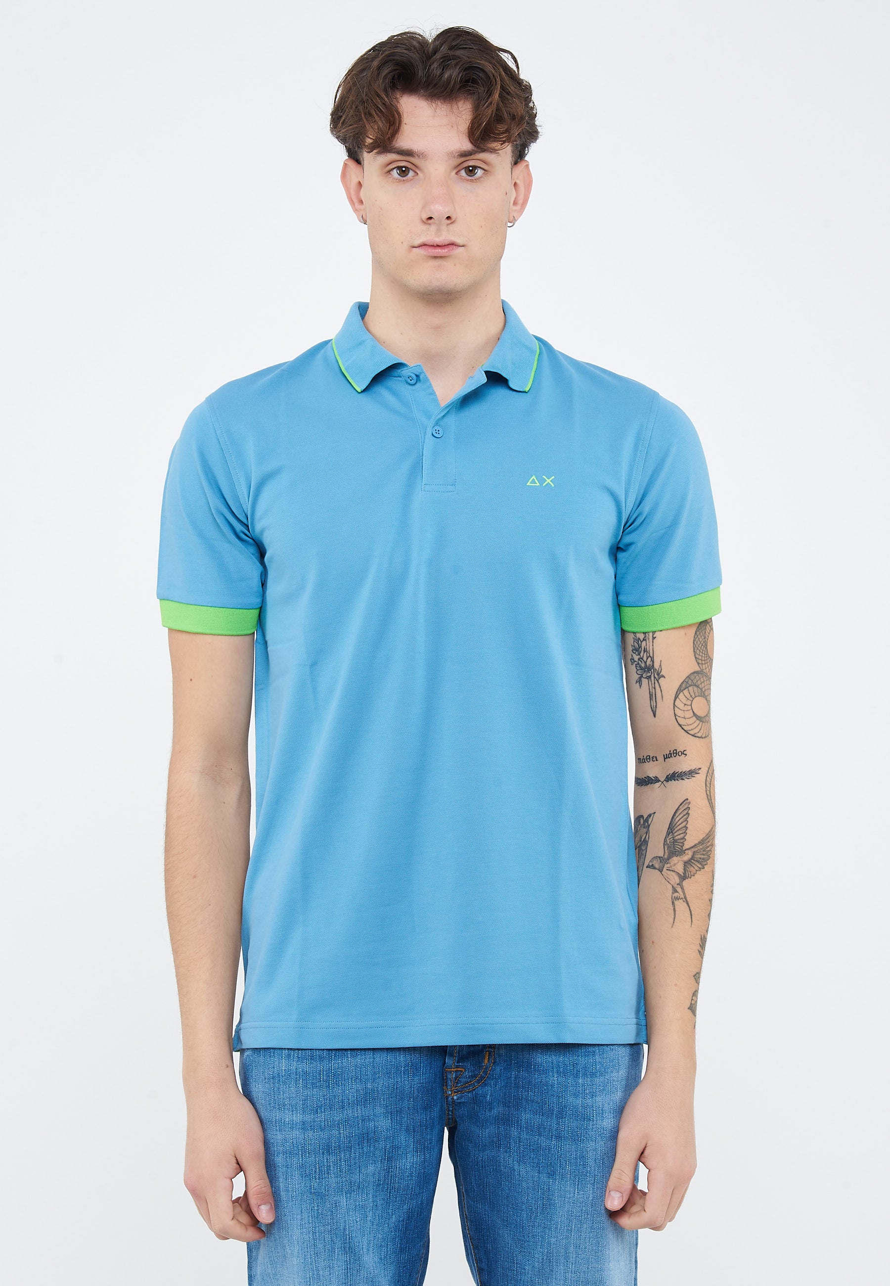 Polo con bordi fluo in cotone avio