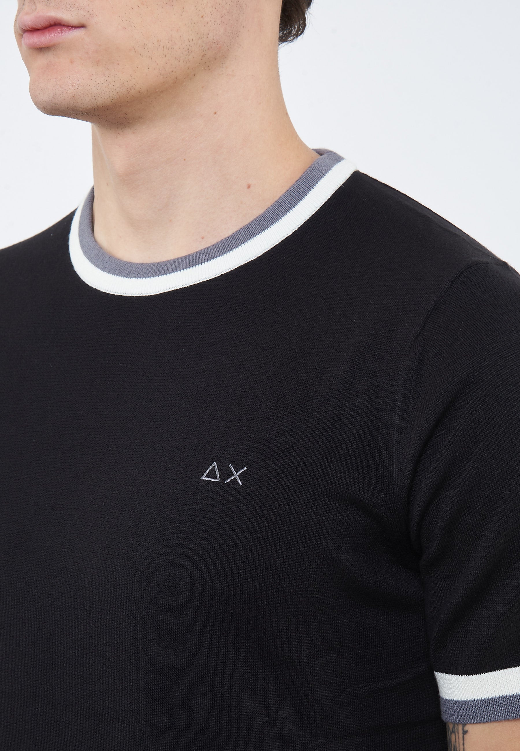 T-shirt in maglia di cotone nero