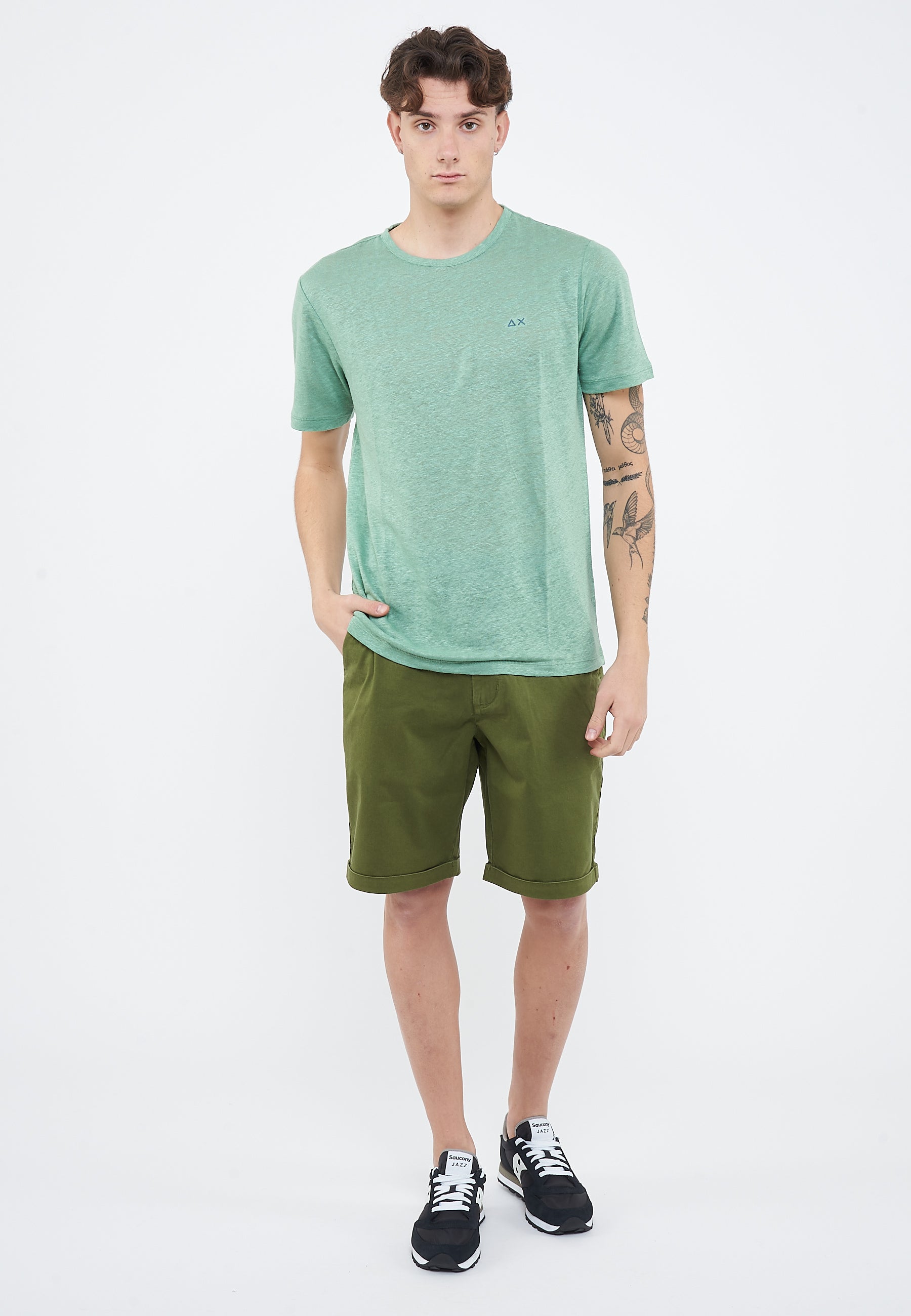 T-shirt in jersey di lino verde salvia