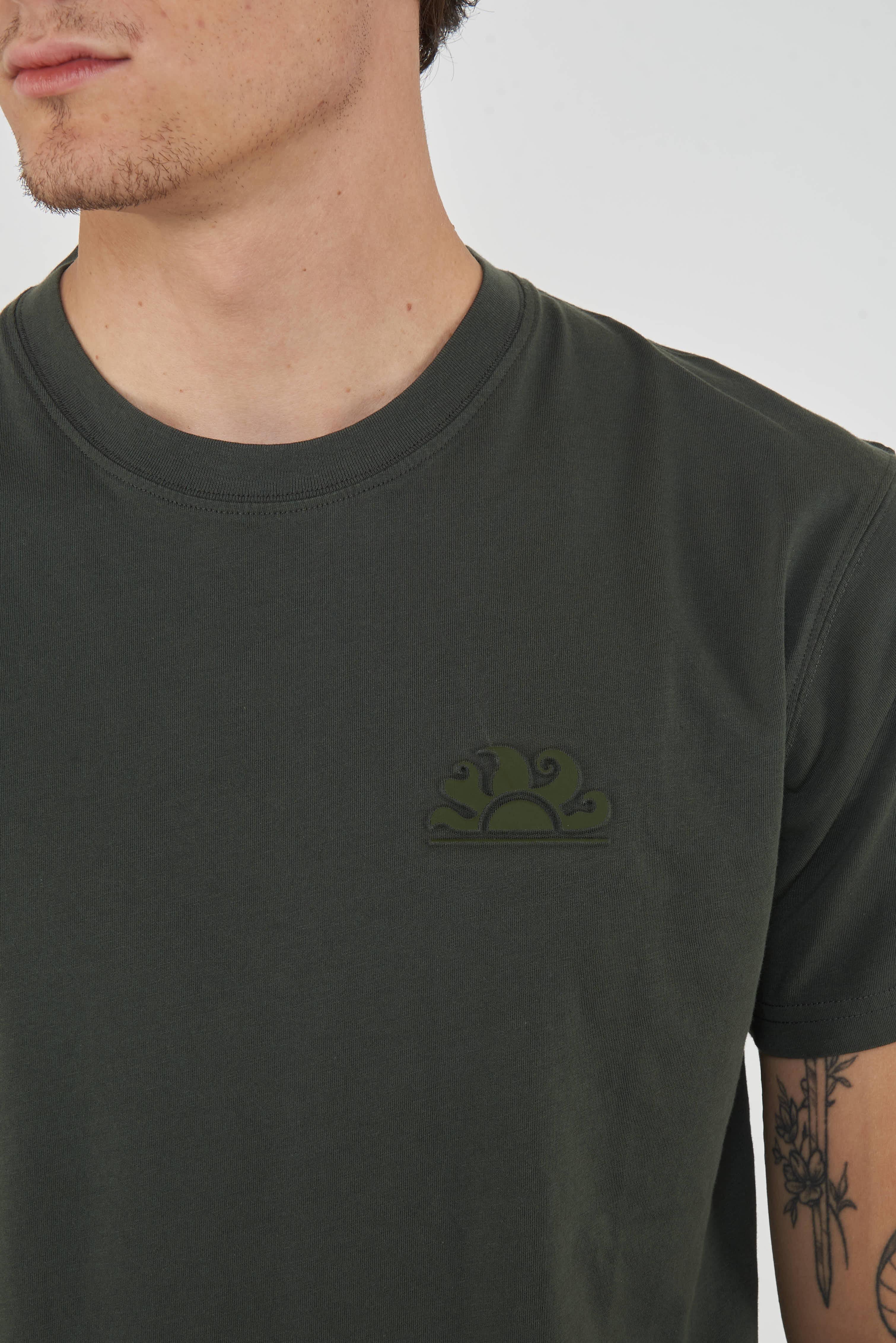 T-Shirt Uomo A Girocollo Con Logo Embossato Pine 01