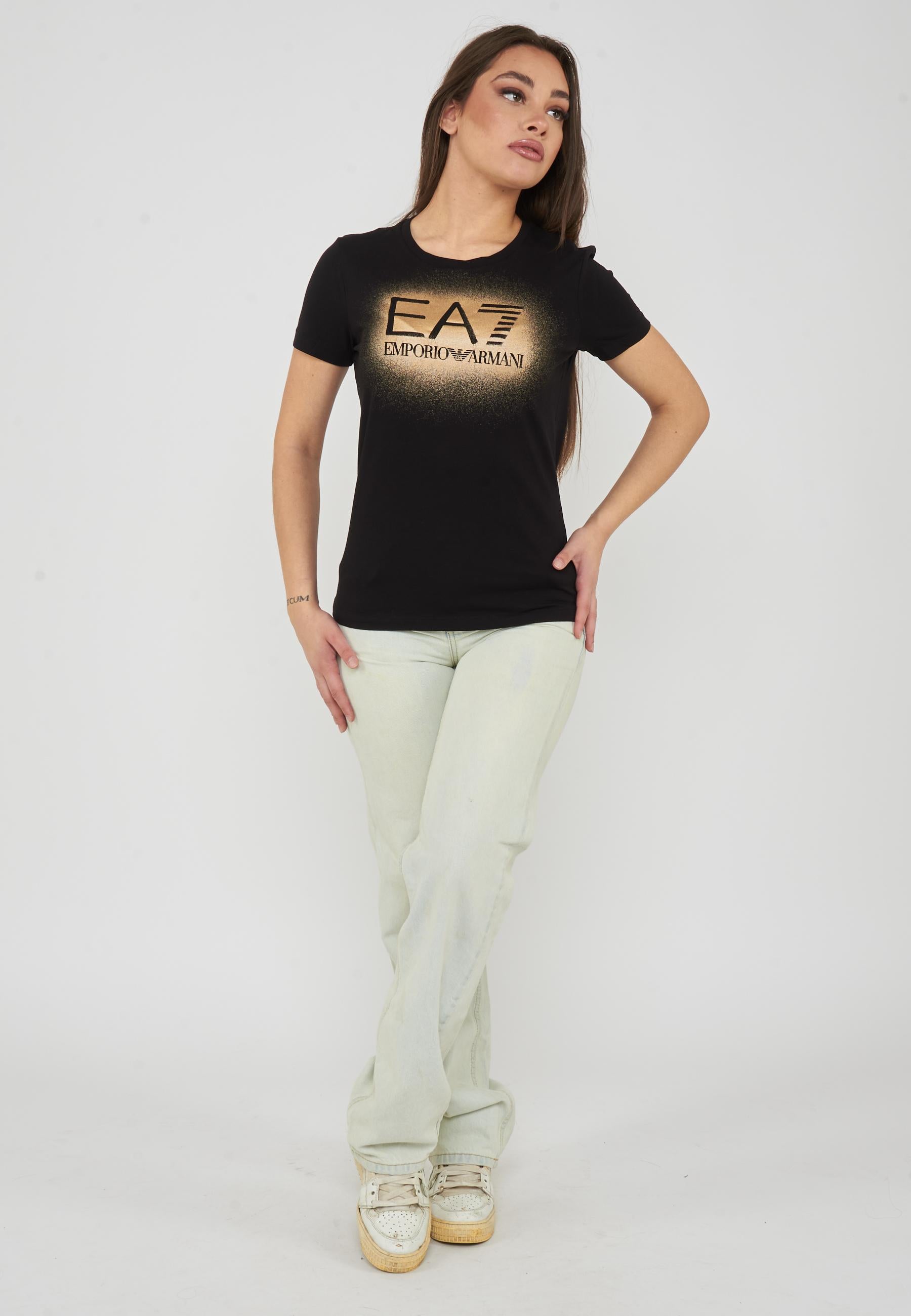 T-shirt girocollo classica a maniche corte Black Rose