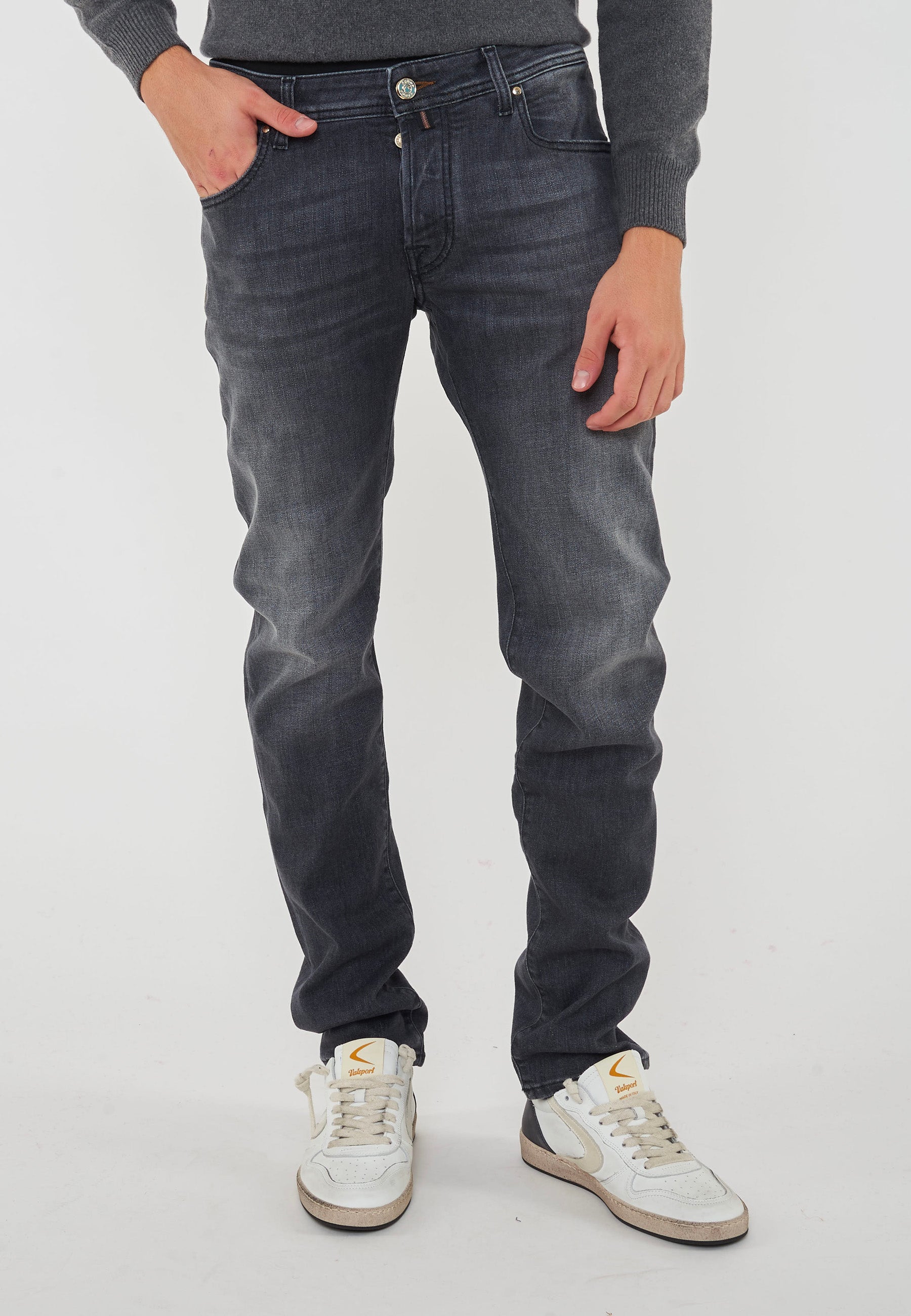 Jeans 5 Tasche Nick Slim In Denim Super Stretch Medium Black 