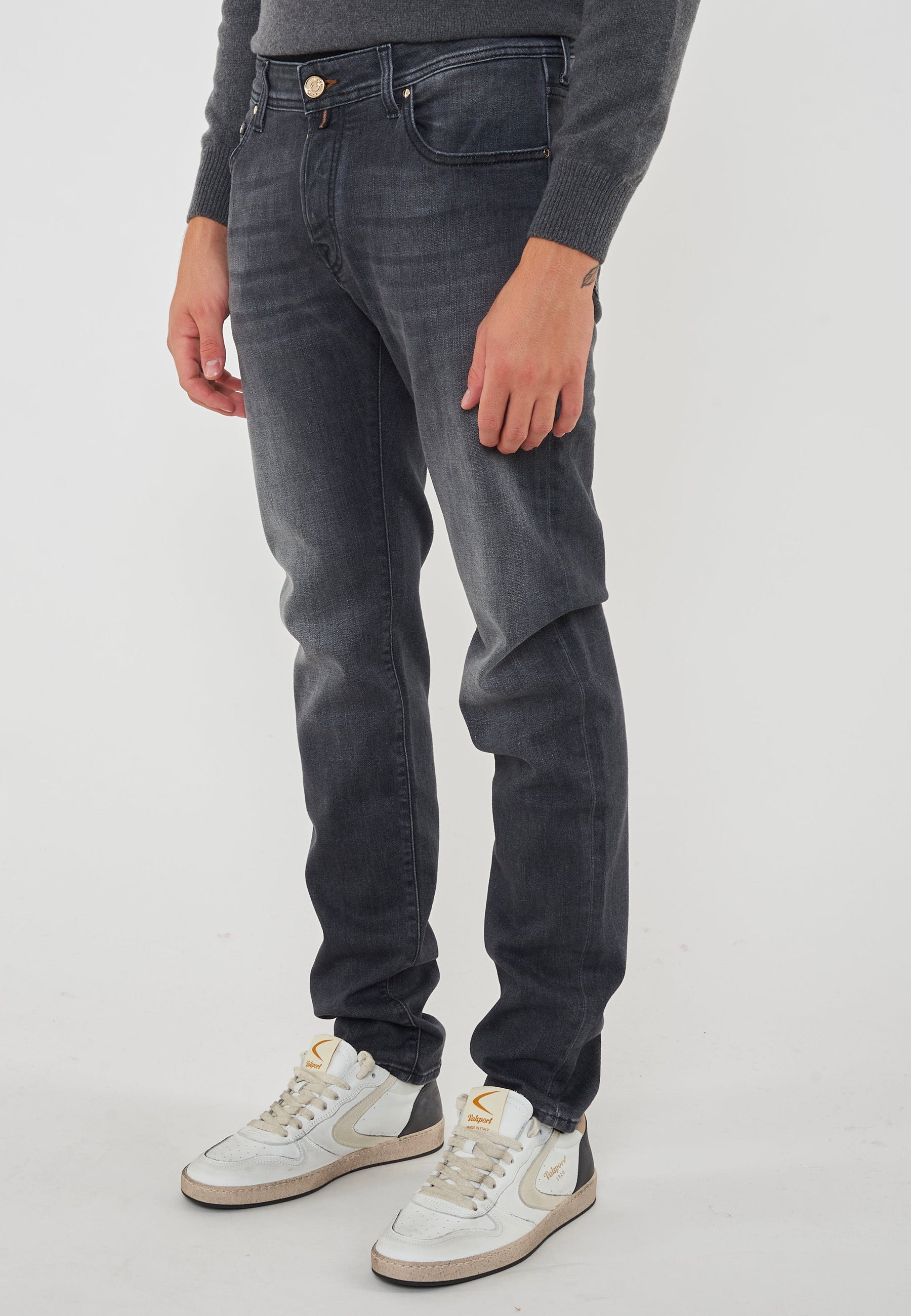 Jeans 5 Tasche Nick Slim In Denim Super Stretch Medium Black 