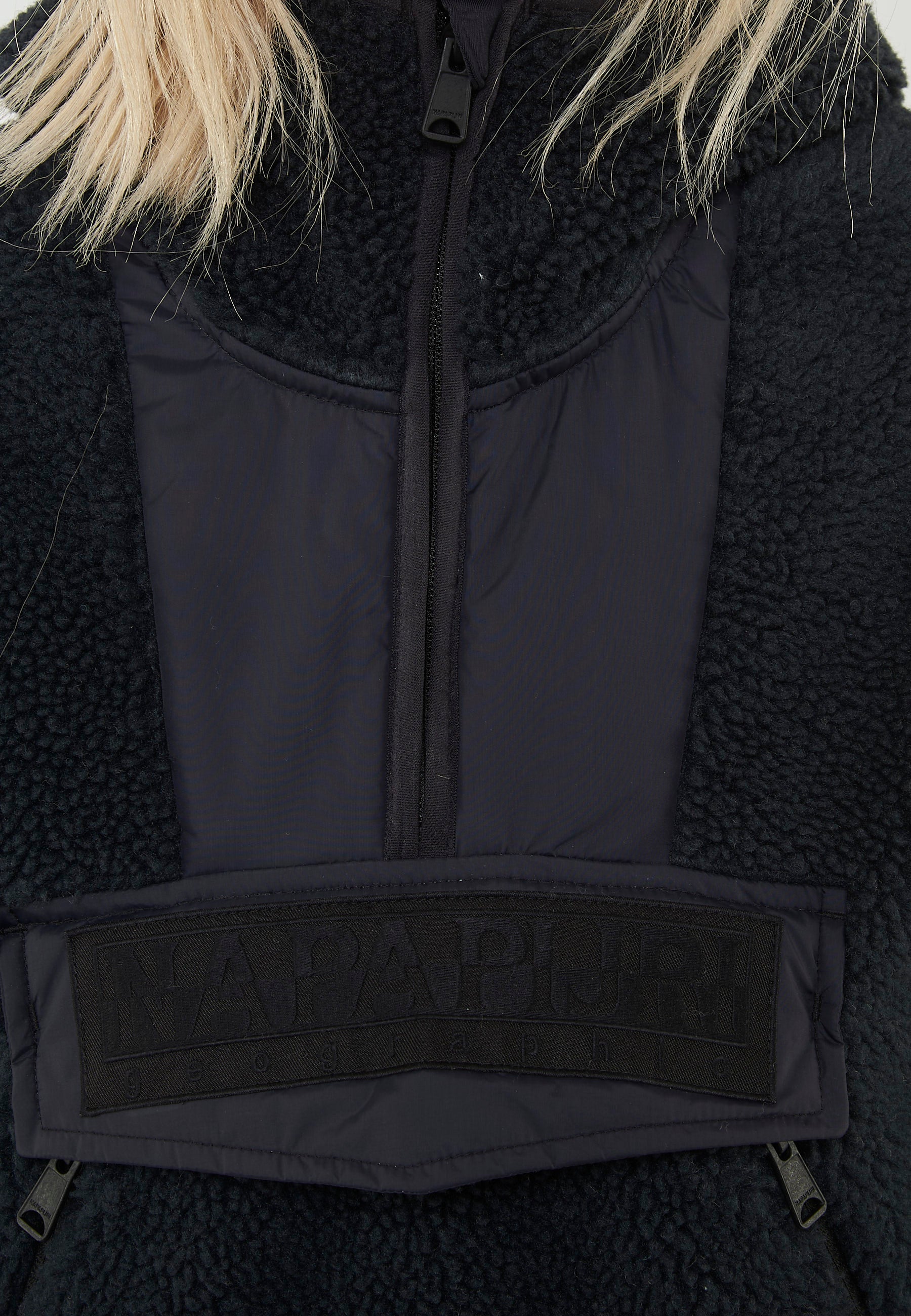 Felpa In Pile Con Cappuccio e Zip Seline 
