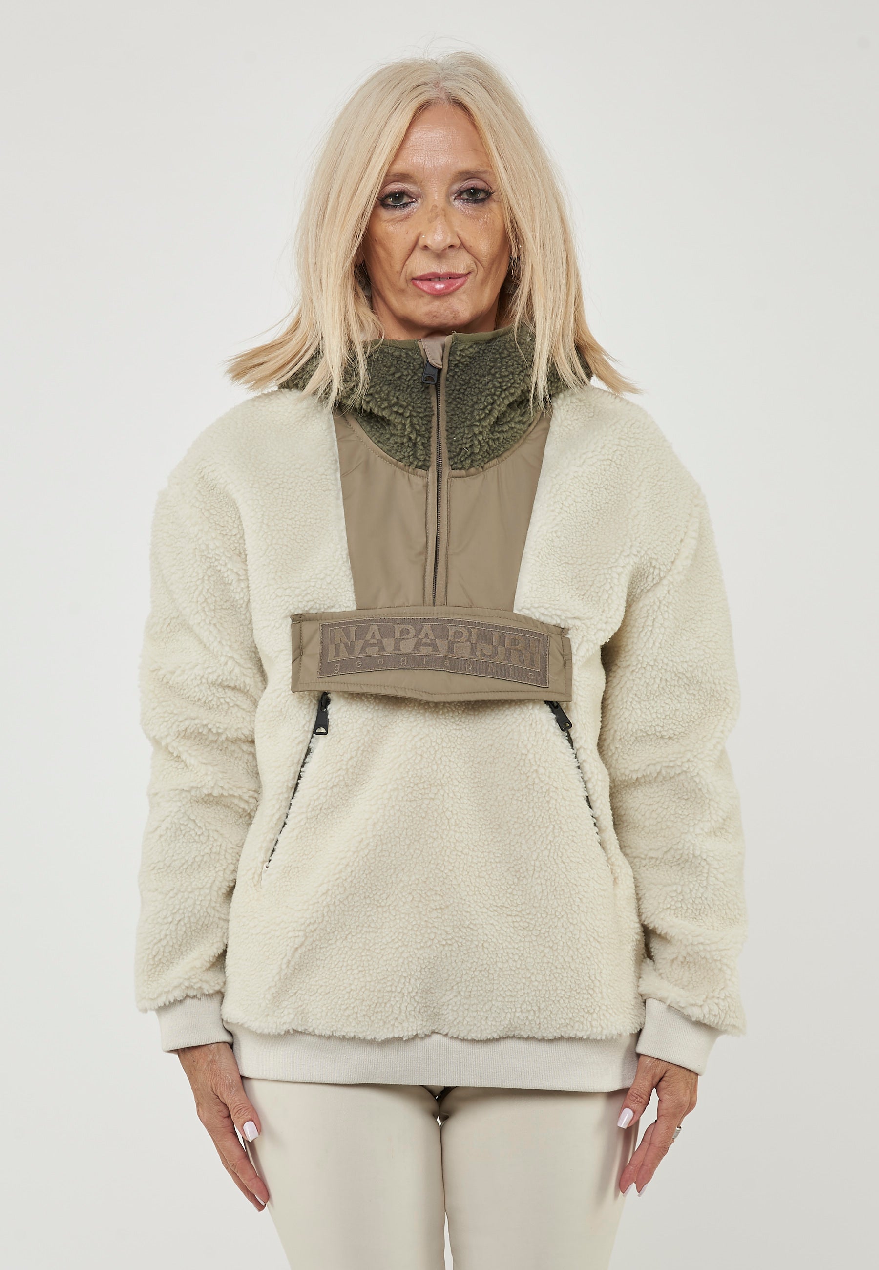 Felpa In Pile Con Cappuccio e Zip Seline 