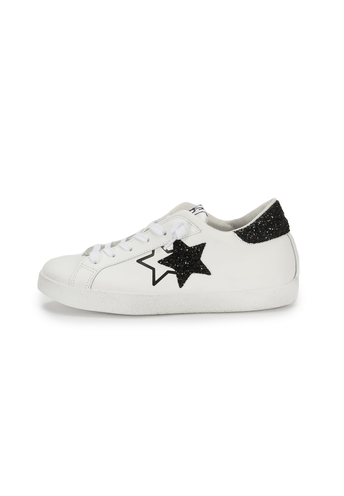 Sneaker prime star in pelle bianca con dettagli in pelle in glitter nero 