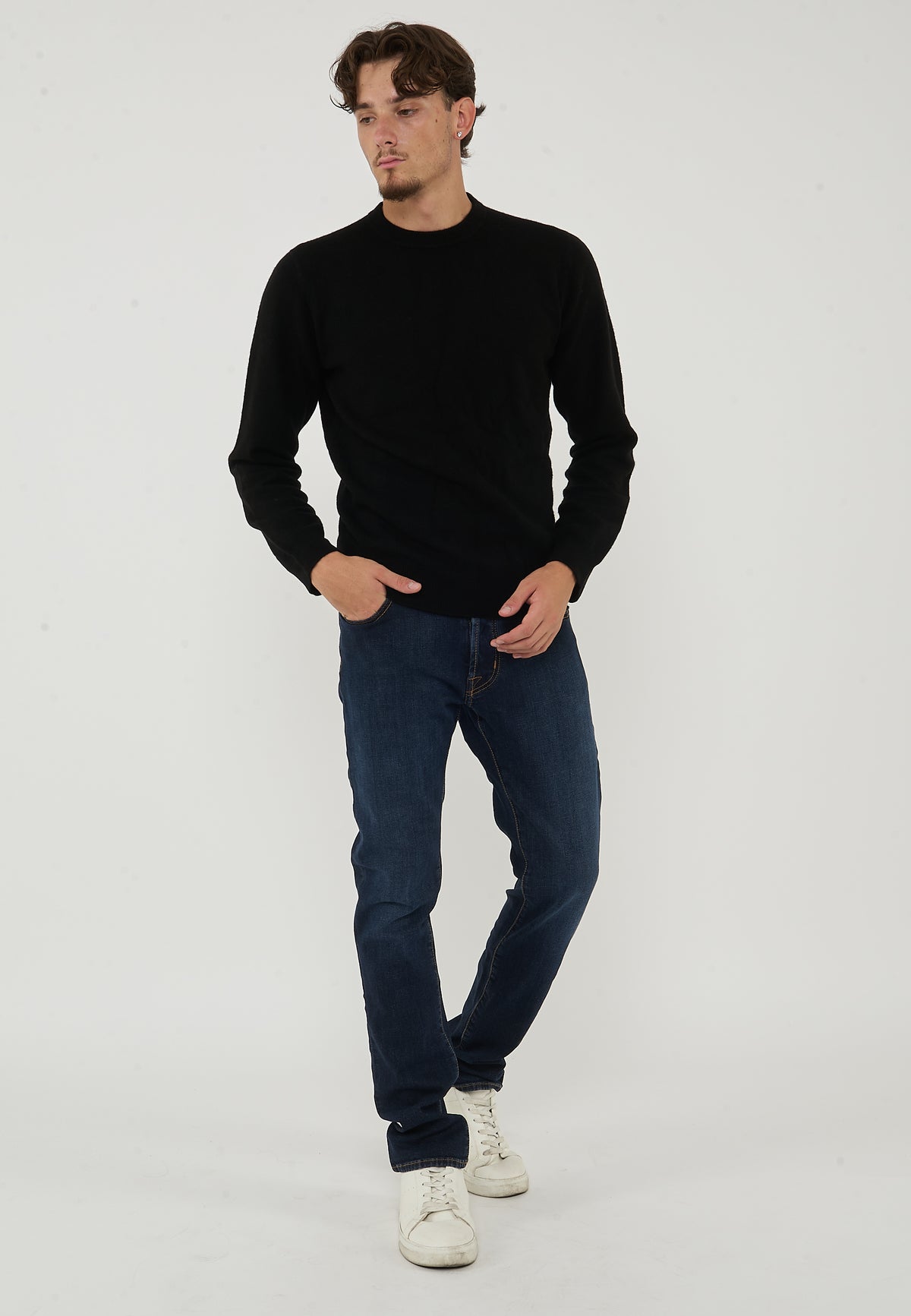 Jeans 5 Tasche Bard Tapered In Denim Comfort Blu Scuro Lavaggio Stone 