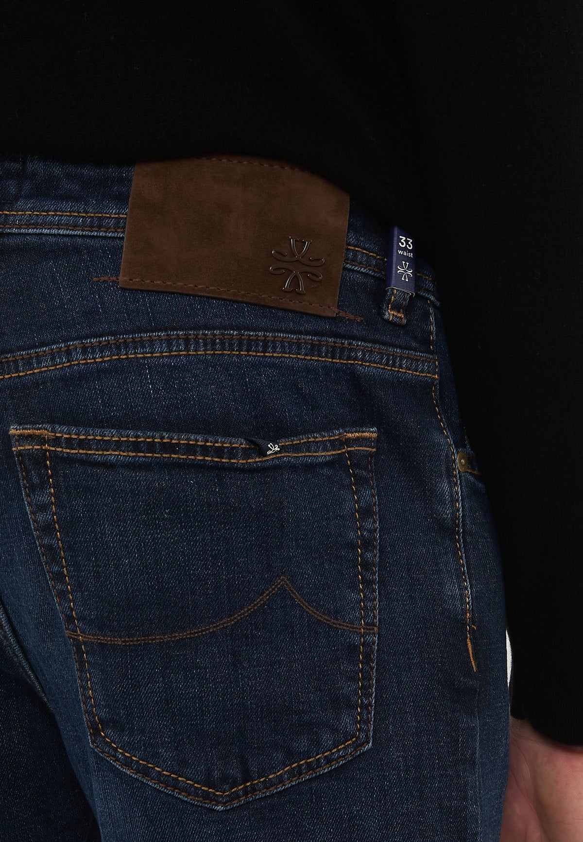 Jeans 5 Tasche Bard Tapered In Denim Comfort Blu Scuro Lavaggio Stone 