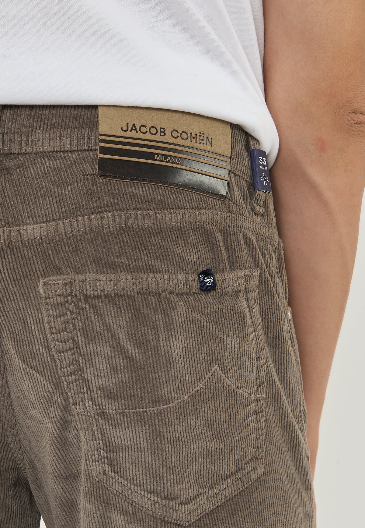 Pantaloni 5 Tasche Nick In Velluto a Coste Stretch Di Cotone Elephant Grey 