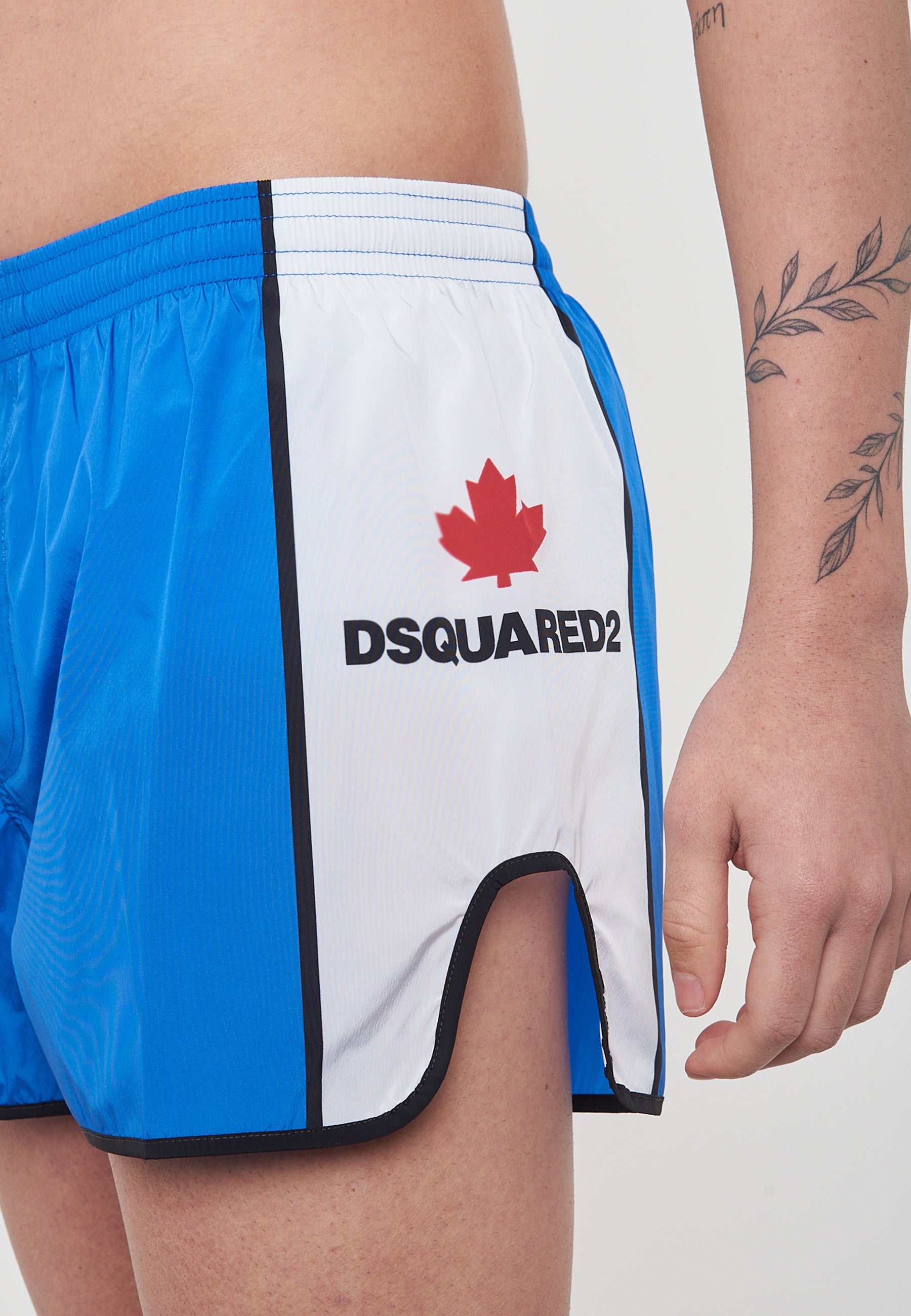 Dsquared2 Boxeur Colour-Block Midi Swim Boxer Blue/White 