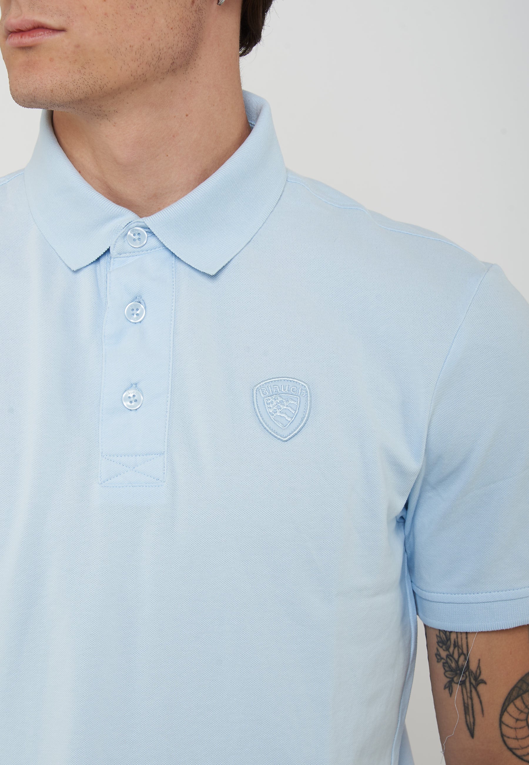 Polo In Piquet Alban Celeste. 