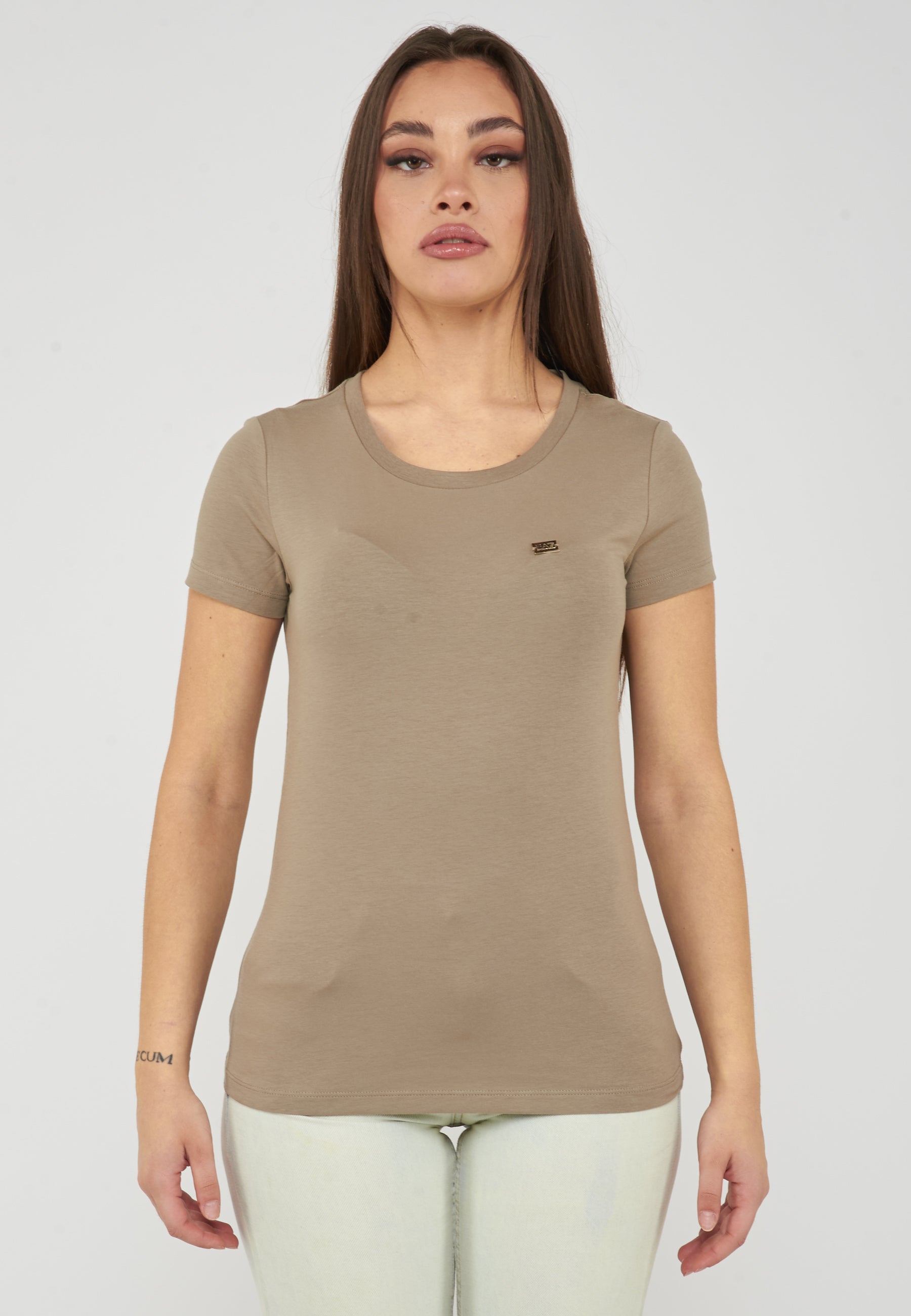T-shirt Core Lady vestibilità slim in jersey cotone Roasted Cashew 
