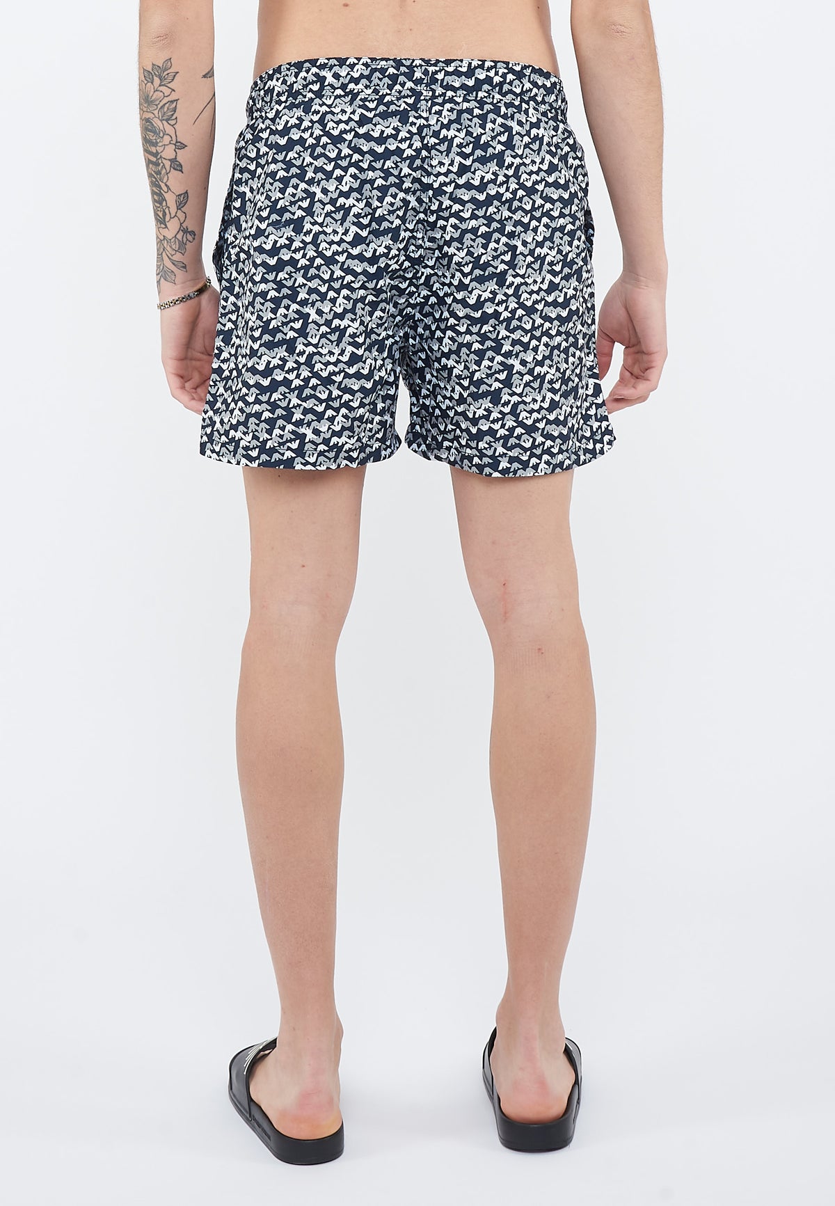Costume shorts logo all over ASV 