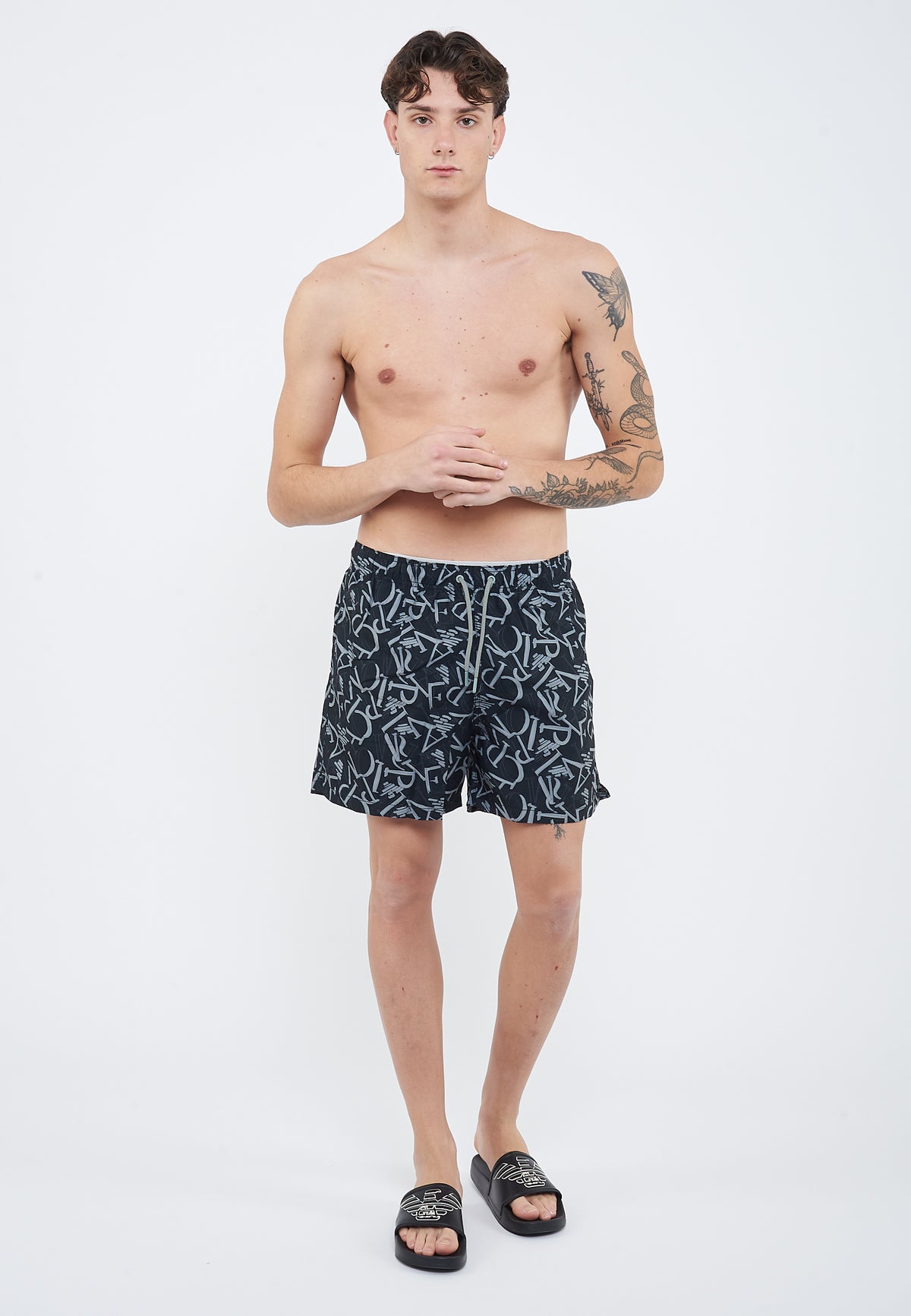 Costume shorts logo all over ASV 