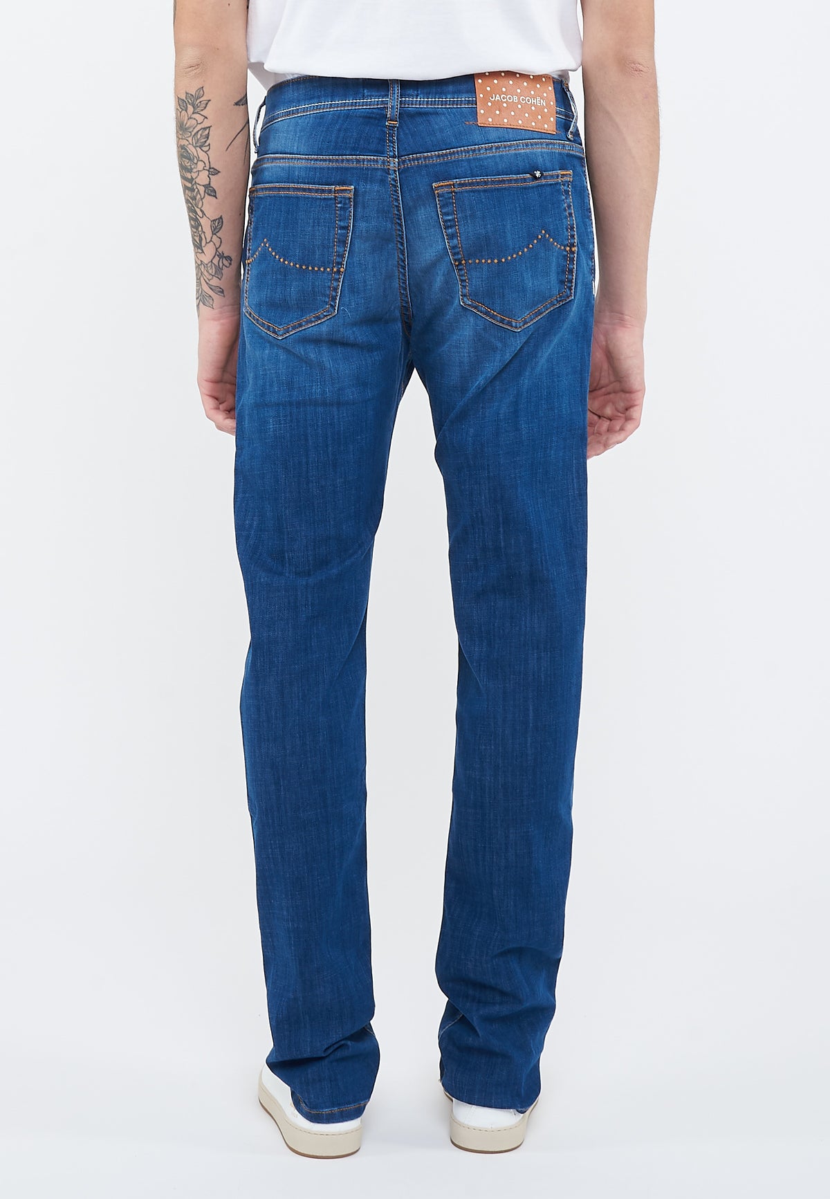 Jeans 5 tasche Bard regular-slim in denim super stretch blu medio lavaggio vintage 