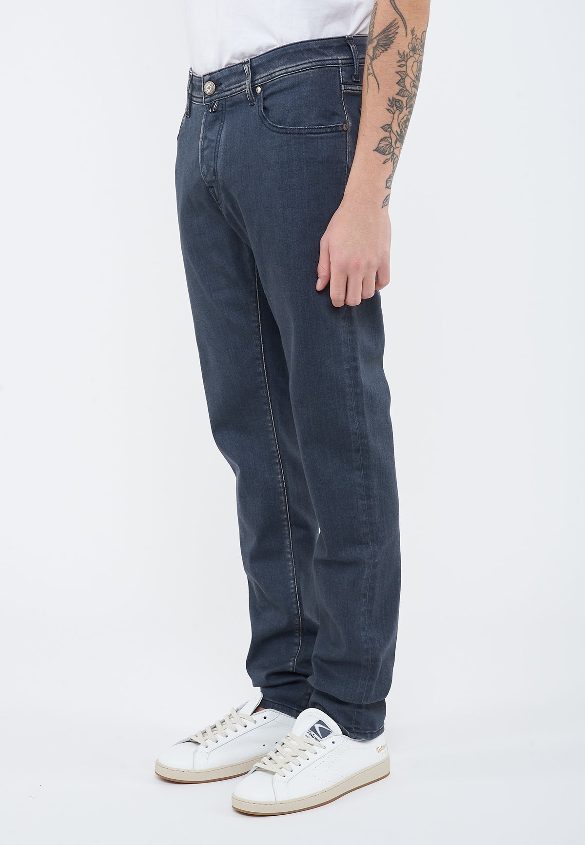 Jeans 5 tasche Nick slim  in denim super stretch grigio scuro lavaggio stone 