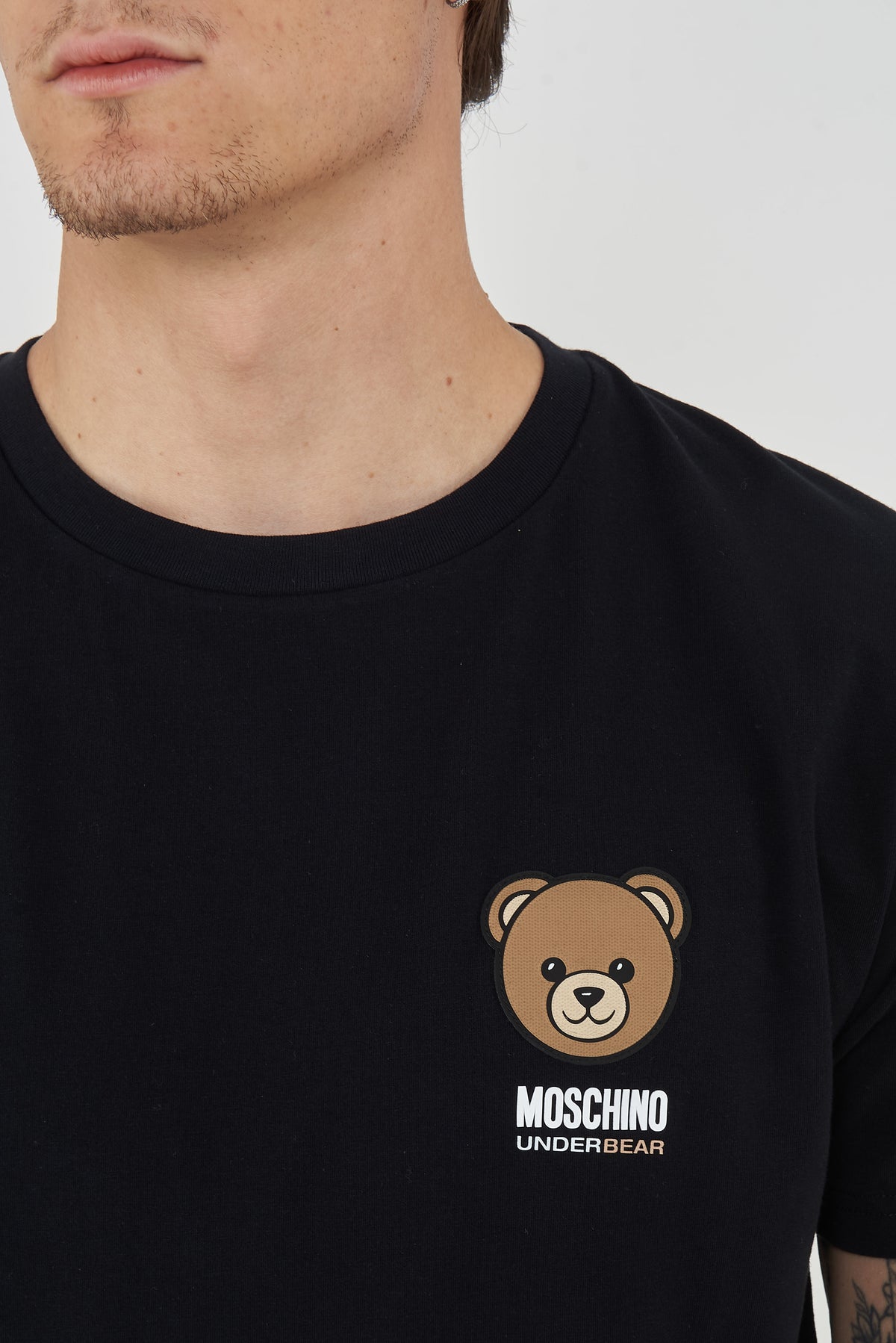 T-Shirt Uomo Tinta Unita Con Logo Bear In Rilevo Nero 