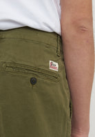 Pantalone Chino Day Army Green 