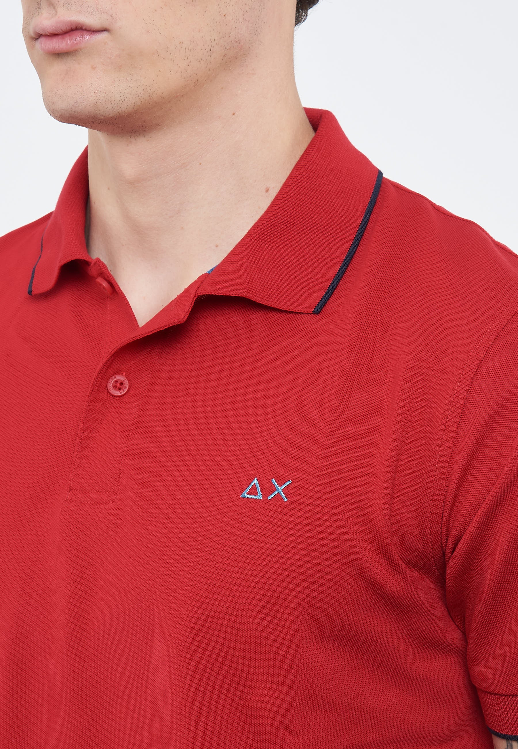 Polo con dettagli a contrasto in cotone rosso 