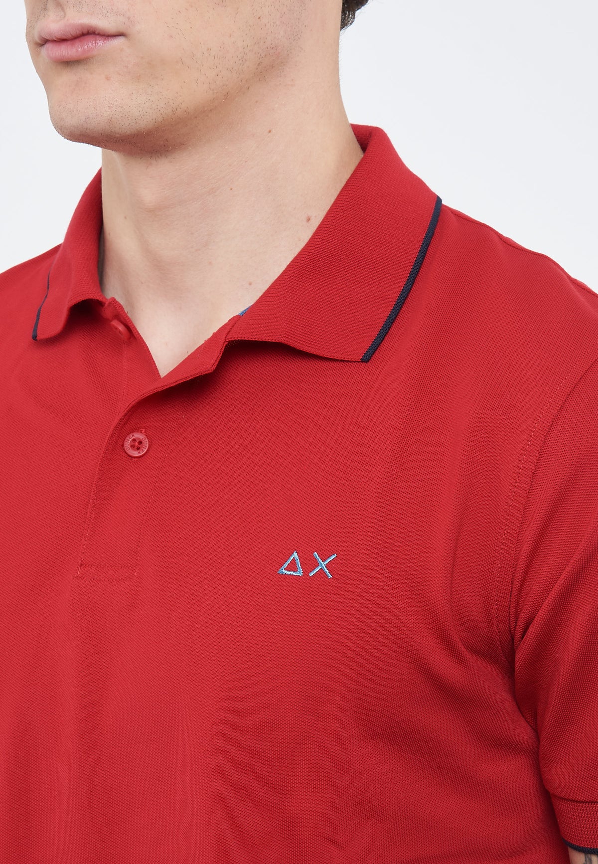 Polo con dettagli a contrasto in cotone rosso 