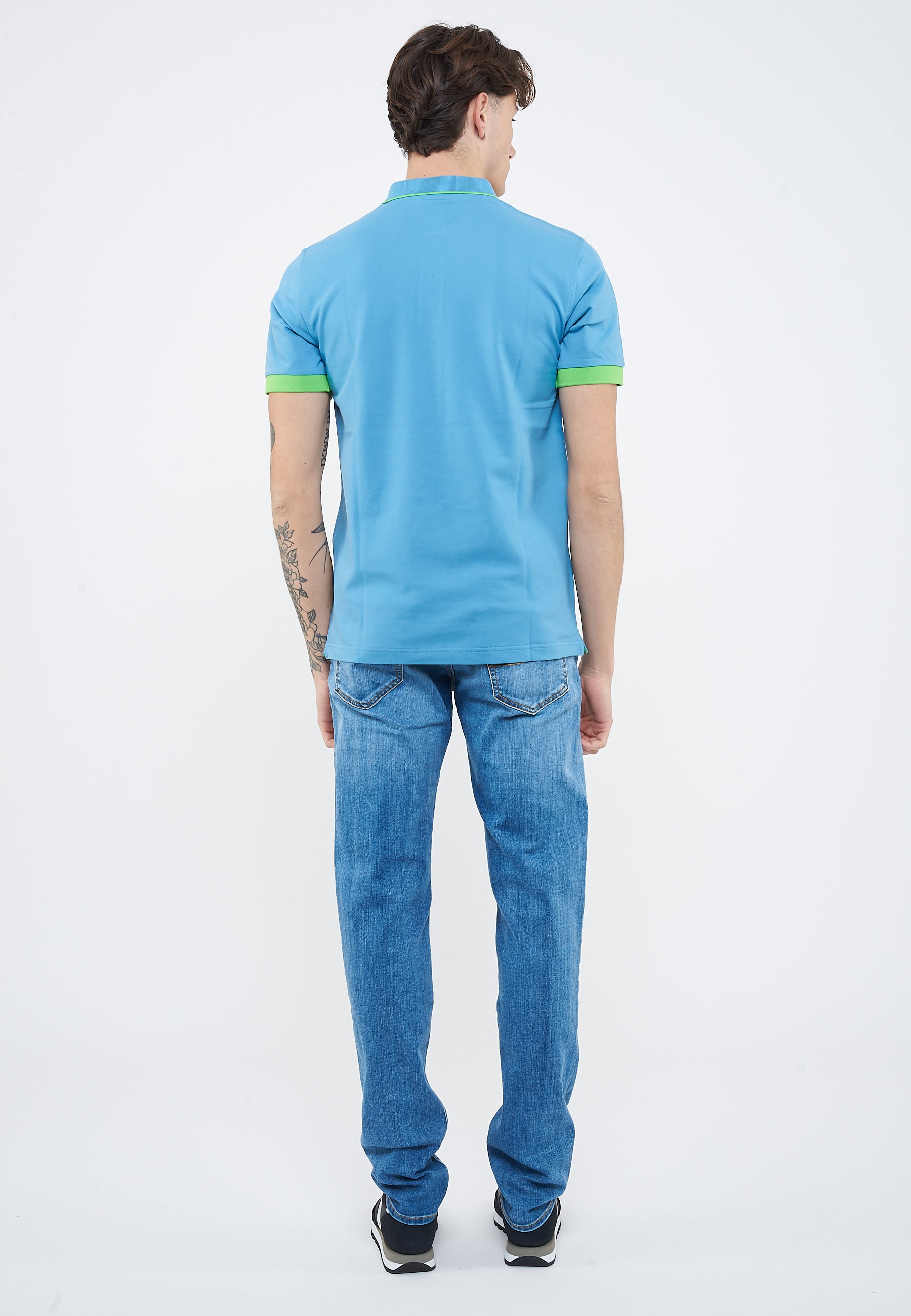 Polo con bordi fluo in cotone avio 
