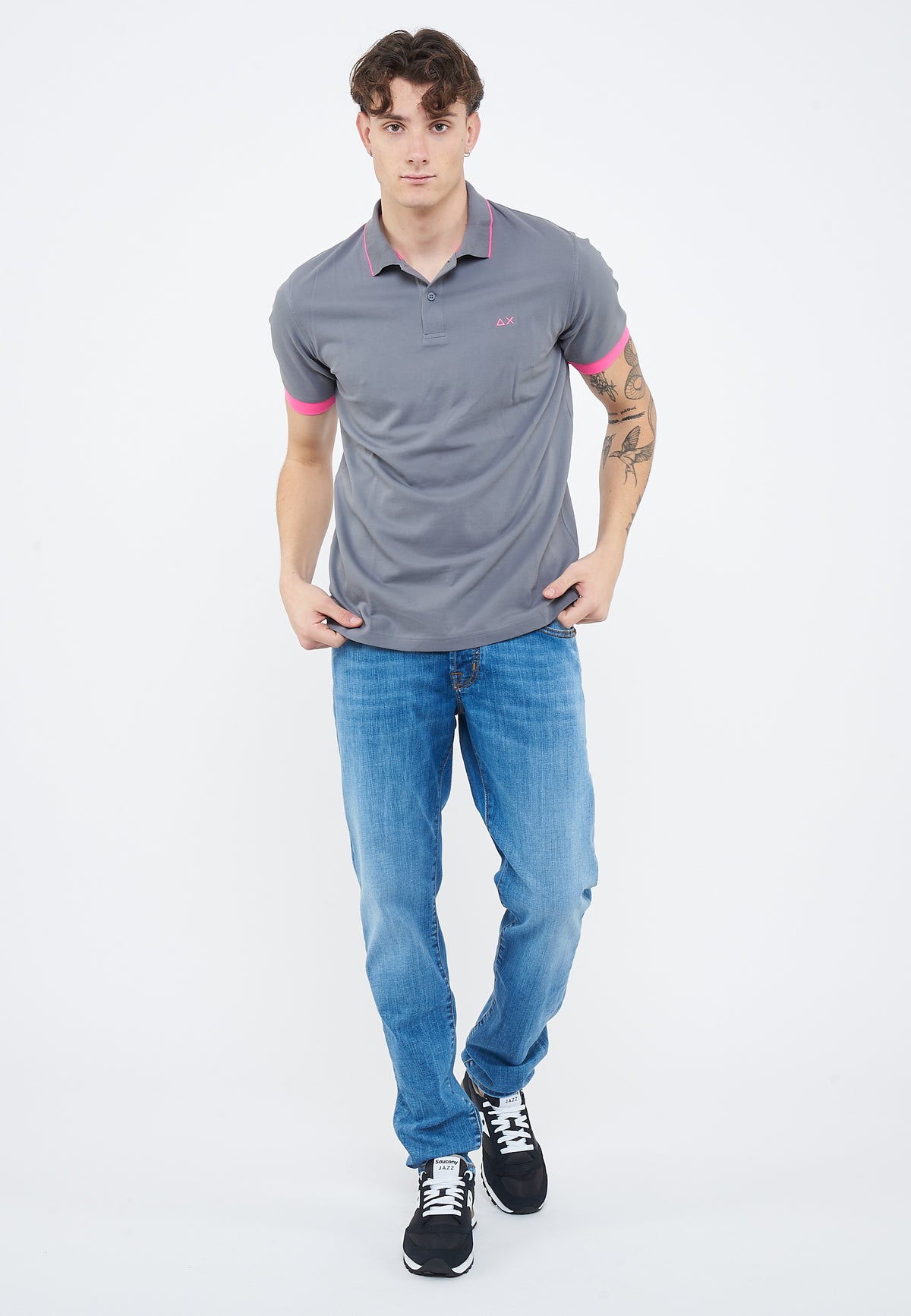 Polo con bordi fluo in cotone inchiostro 