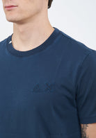 T-shirt con trattamento vintage in cotone navy blue 