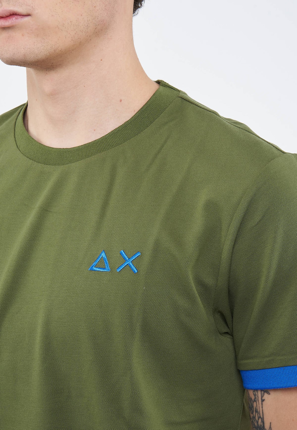 T-shirt in piquet di cotone verde scuro 