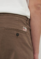 Bermuda Chino New Rolf Sandalo 
